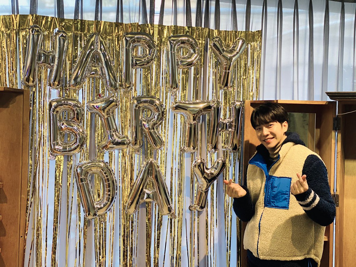 hookent3's tweet photo. #HAPPYBIRTHDAY
오늘은!
우리 이스타 이승기님의 생���입니다.🎉🎁
축하해 주신 아이렌과 모든분들 감사합니다💝🥰
⠀
#HBD #happybirthdaytoLSG
#이승기 #LeeSeungGi https://t.co/JSlbjByUcl