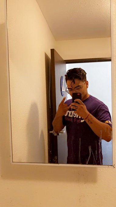 Good ole days https://t.co/XGGPLLX3uE<a href="/tag/newprofilepic"class="tags"><span>#newprofilepic</span></a>