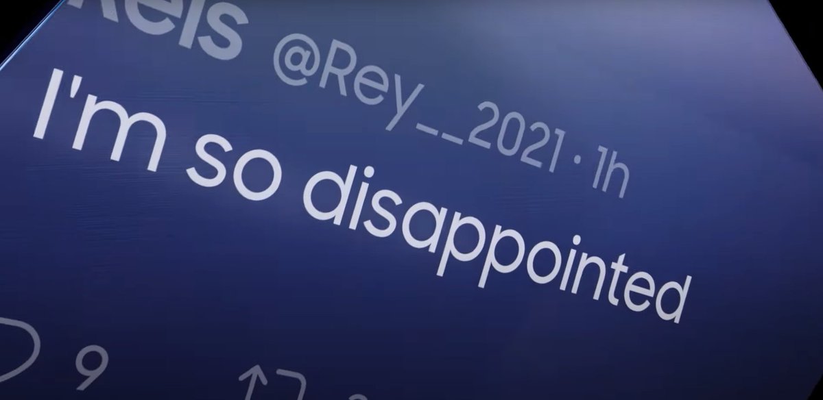 Samsung dengan tidak malu atau berkilah, membuka acara dengan memperlihatkan konsumennya yg tidak puas dengan chipset Exynos yg ada sekarang, kemudian dengan berani bilang Exynos is back.Jadi harusnya Samsung skrg pede dengan kemampuan chipsetnya, kan kalau jelek di bully abis