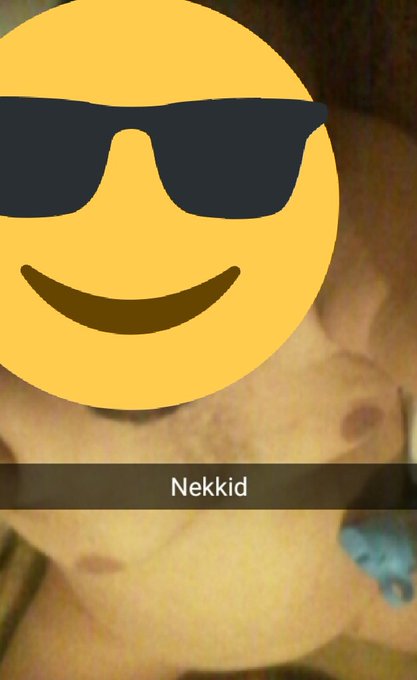 Very old photo I took on Snapchat and never shared https://t.co/K8hl5lTMRB