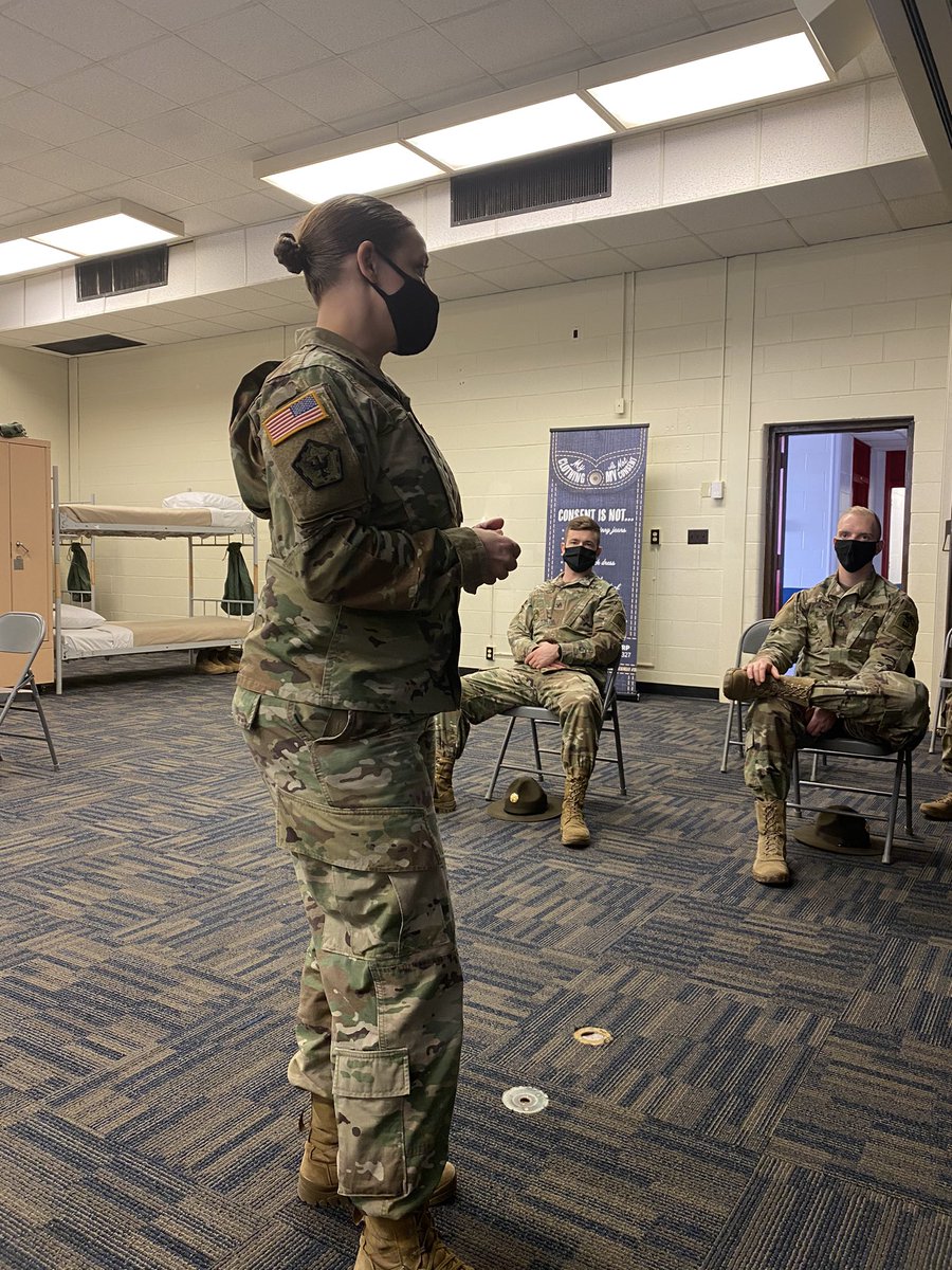 CPT Gibson (E/CCC SGL) tweet media