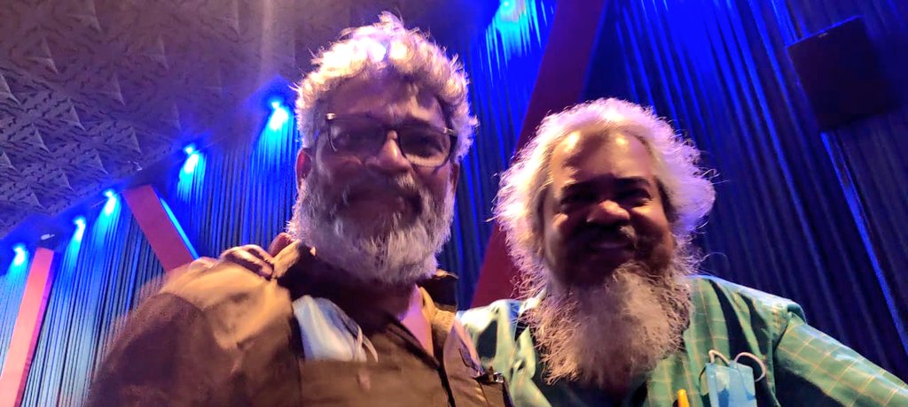 ErodeYouthDfc's tweet photo. Gud mrng to all.....
#Master 🔥 #MasterRaidFromToday
All india Dfc Leader Anbu annan @DirectorS_Shiva Master Raid 💥💥💥💯💯💯💯💥💥💥 @B_RAJA_
@VenghaiMohan
@DhanushThiyagu2 @prabu958585
@dhanush_chow3
@DhanushFc
https://t.co/9gKOZlZX4Y