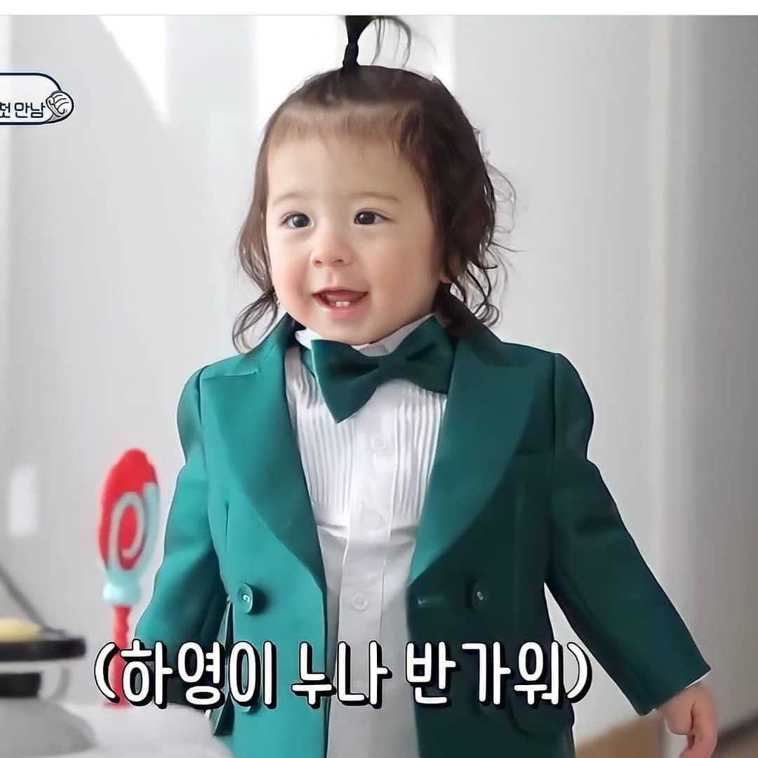 TROSPhils's tweet photo. Happy birthday Jinwoo!🥳🎂❤️
Please don't grow too fast🤗

#jinwoo #élyséenpark #élyséen #jinwooday💕 #jinwooday🎉 #parkjinwoo #parkjinwooday #msannapark #tros #troskids #trosph #trosphfanpage #troskorea #thereturnofsuperman #thereturnofsupermankids https://t.co/16EypFXQFR