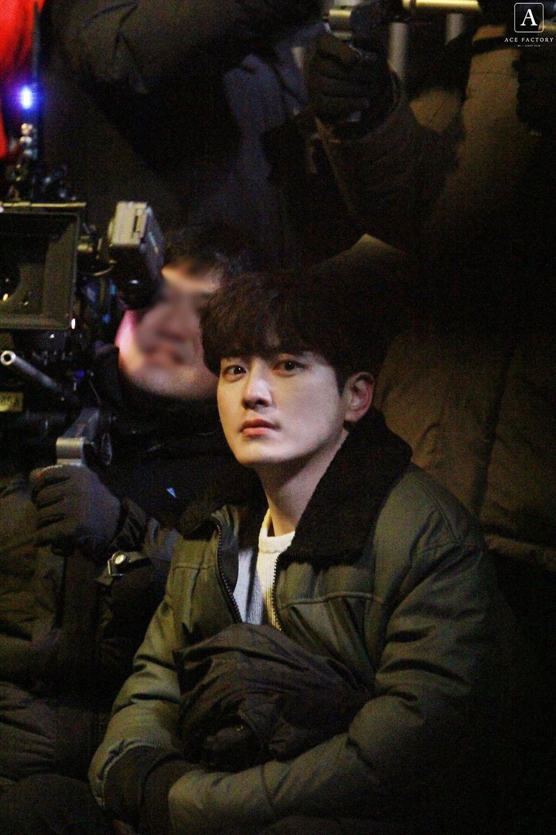 이여준 tweet media