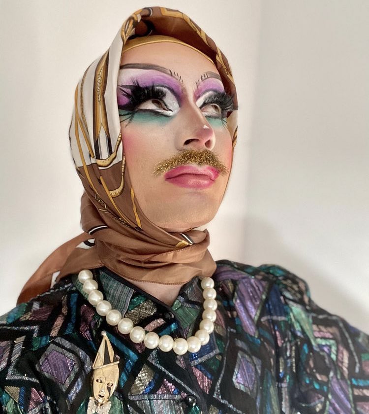 Twoja Stara ig: @/twoja___stara