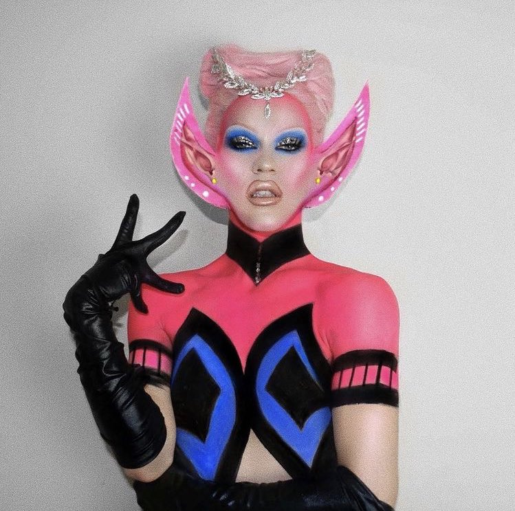 Alexis Saint-Pete ig: @/alexis_saint_pete