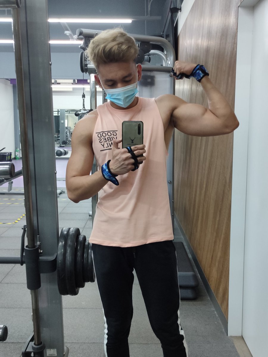 itsdngbtsta's tweet photo. Lemme choke you. 🤭💦 https://t.co/fDOM1d59hT