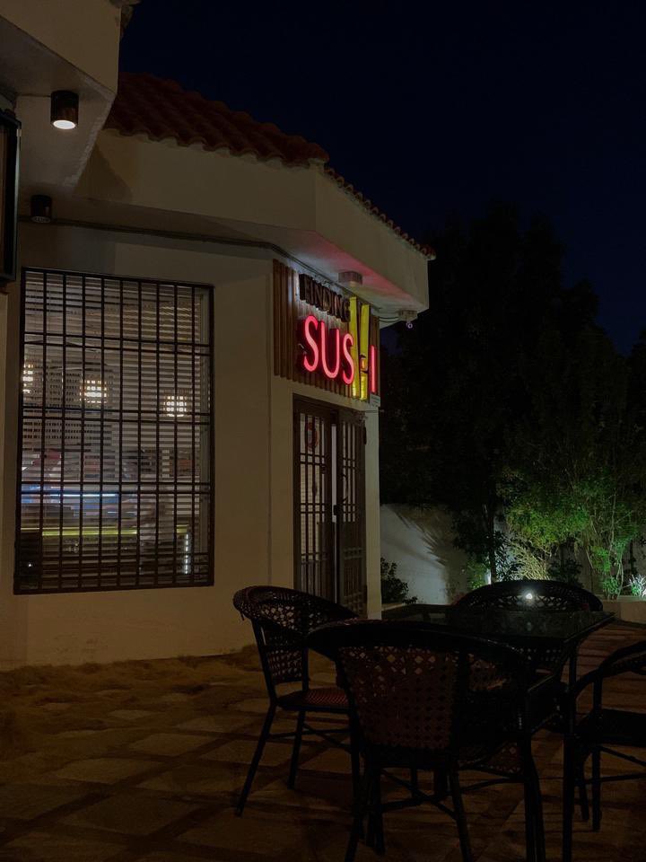 locationn20's tweet photo. فايندنق سوشي | Finding Sushi

لمحبين السوشي😍🍣! 
مطعم من افضل واعرق مطاعم السوشي بالرياض ويعتبر الهبه حاليا🔥
 بالاضافه الى ان فيه توصيل من خلال برامج التوصيل👏🏼

الرياض 📍 https://t.co/Y3UrMUQhzS