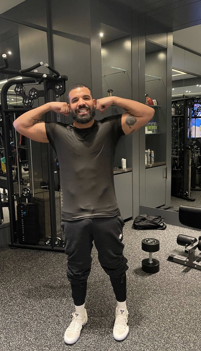 WordOnRd's tweet photo. Drake via his IG story. https://t.co/I9cTJyJOZD