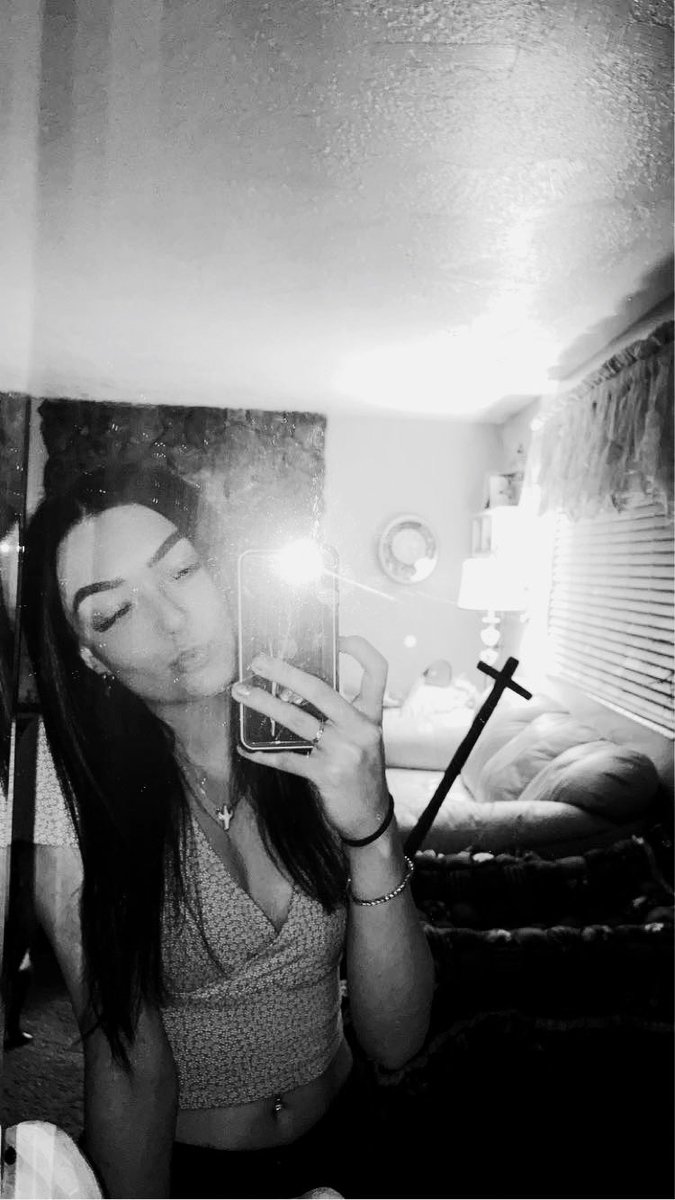 color + b&amp;w🖤🤍💜💙💚