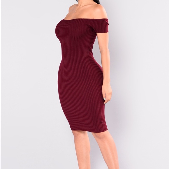 m54529695's tweet photo. So good I had to share! Check out all the items I'm loving on @Poshmarkapp #poshmark #fashion #style #shopmycloset #fashionnova: https://t.co/PQIrLMaPVC https://t.co/kmFiQBJf1y