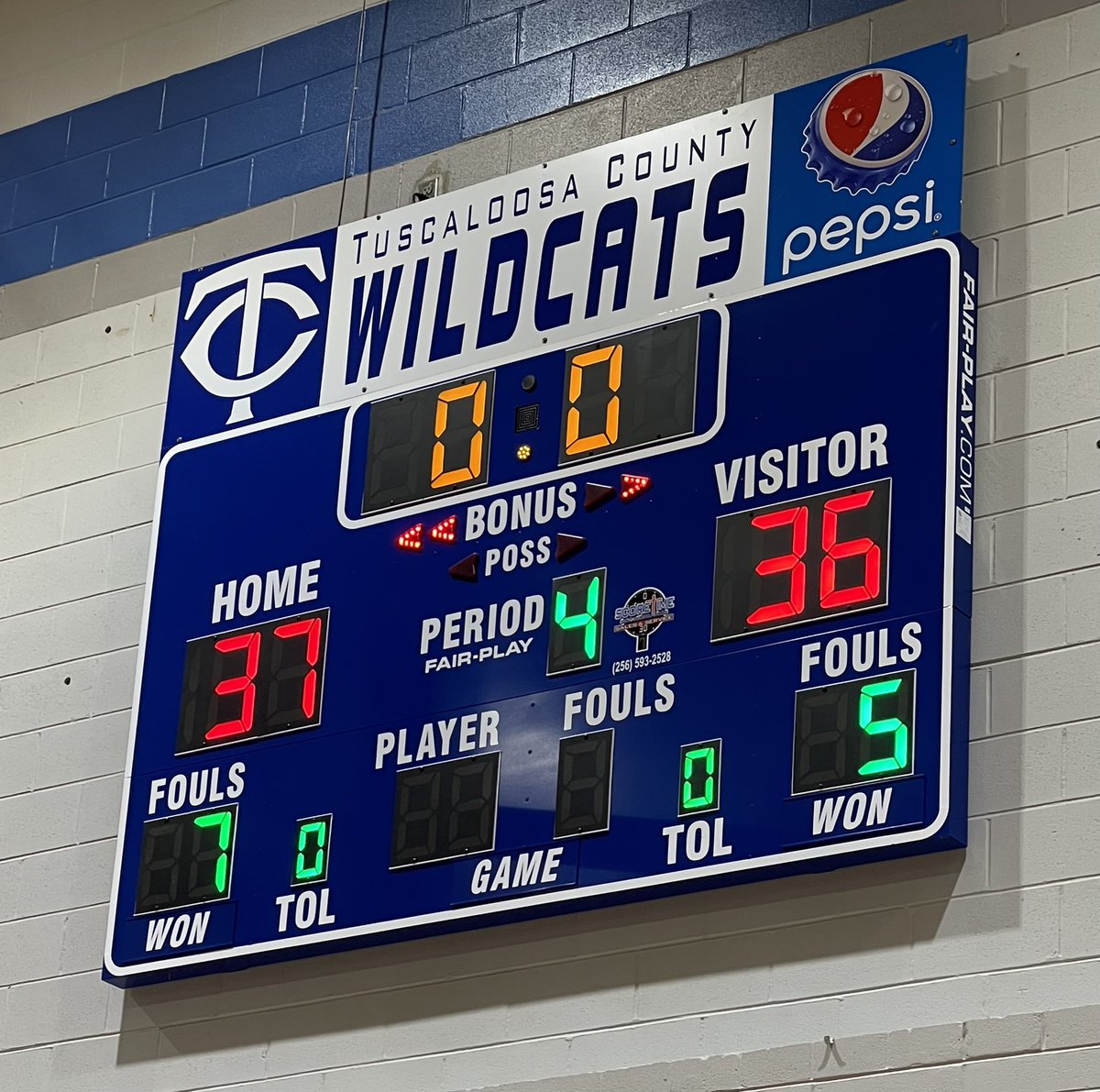 basketball_tchs's tweet photo. The County High Wildcats defeat the #6 Thompson Warriors in #AreaPlay tonight... #Final
Thompson - 36
TCHS - 37 https://t.co/xIRyxiVAtZ