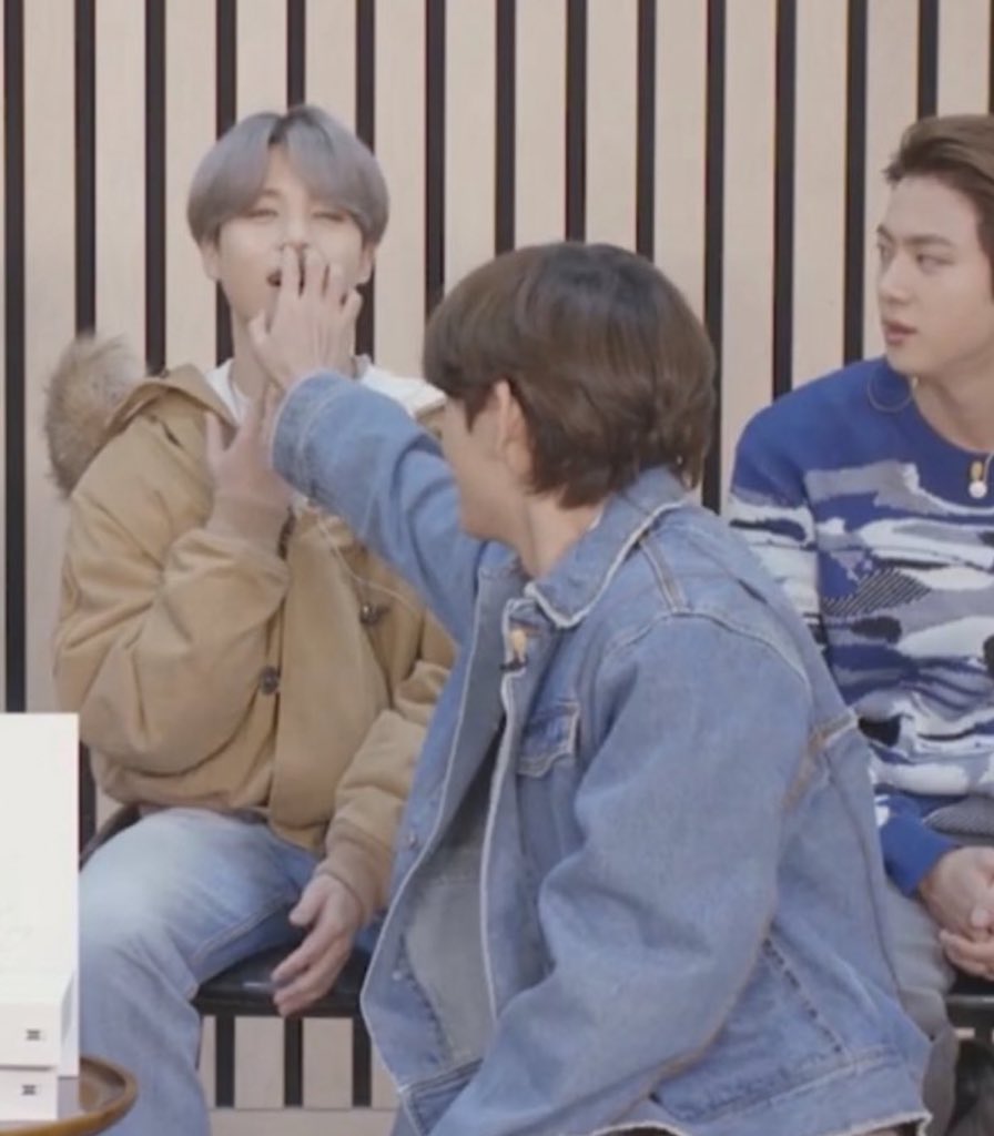 seokjin is so done with them 