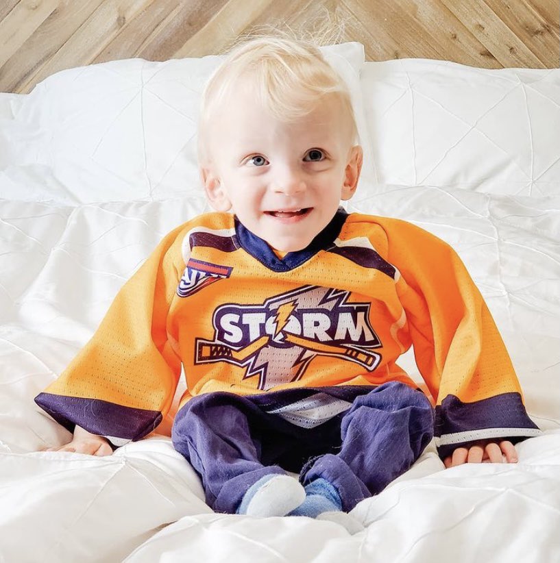 emacattackk's tweet photo. Meet Max. He is waiting for a one time dose of Zolgensma. This drug costs $2.8million and Max’s parents are responsible for the cost. Help us move mountains for Max. RT to help us spread the word. #MaxisWaiting #cureSMA @jkenney @shandro https://t.co/vMJPrLGkoT https://t.co/QaF5Mibr0G