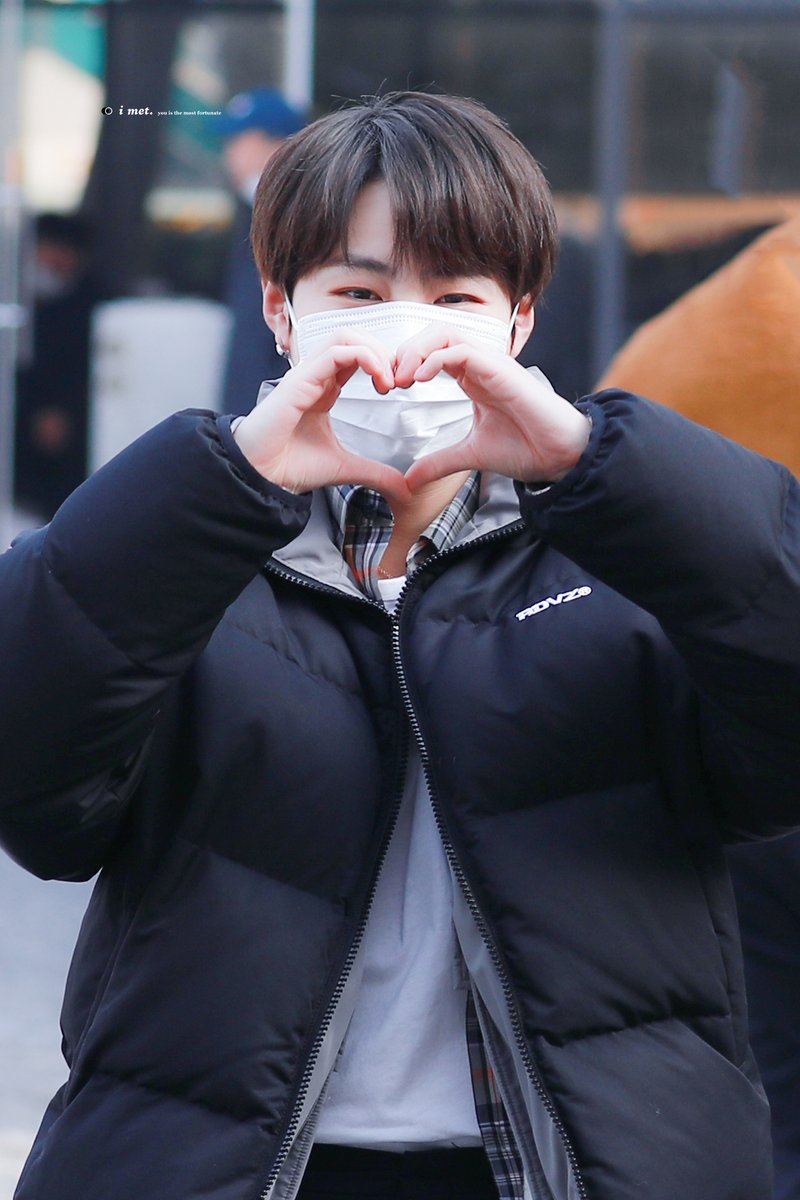 하성운씨 하뚜한번만해주세요 

#하성운
#HASUNGWOON