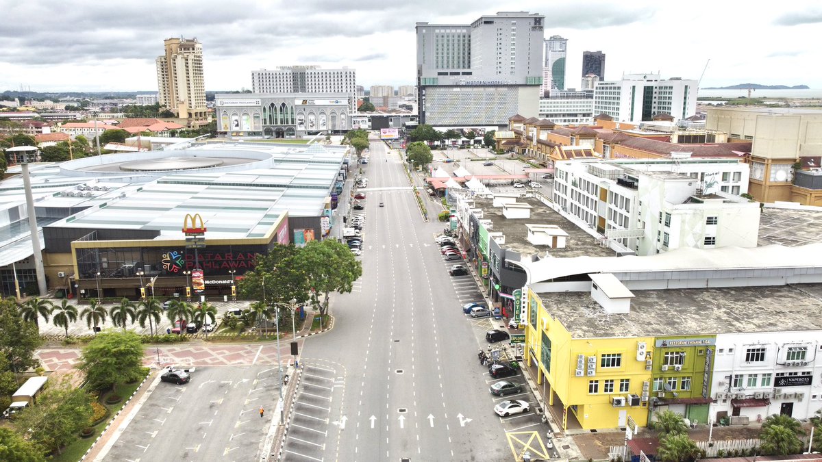 Melakahariini's tweet photo. First day MCO in Melaka 🥺 https://t.co/Km95fJo3ET