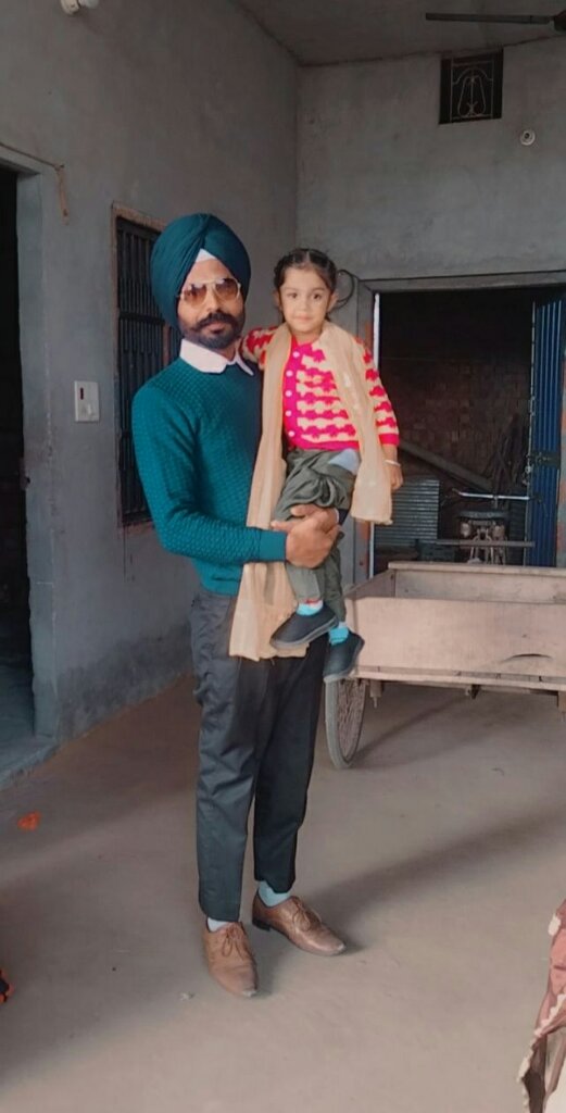 OfficialKanjla's tweet photo. ਕੱਲ ਮੇਰੇ ਪੁੱਤ ਦਾ ਹੈਪੀ ਬਰਥਡੇ ਸੀ Happy birthday Navu putt oye.. Rab tenu sda khush rkhe sorry for the late post on Twitter 😂🎉🎂. #JP https://t.co/FIduzQMmOV