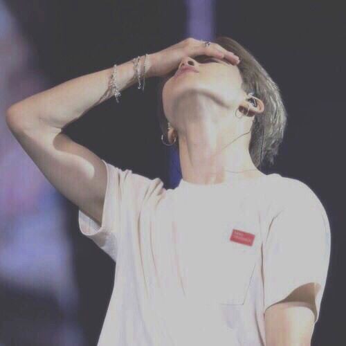 He kill everyone with his neck ~A dangerous thread