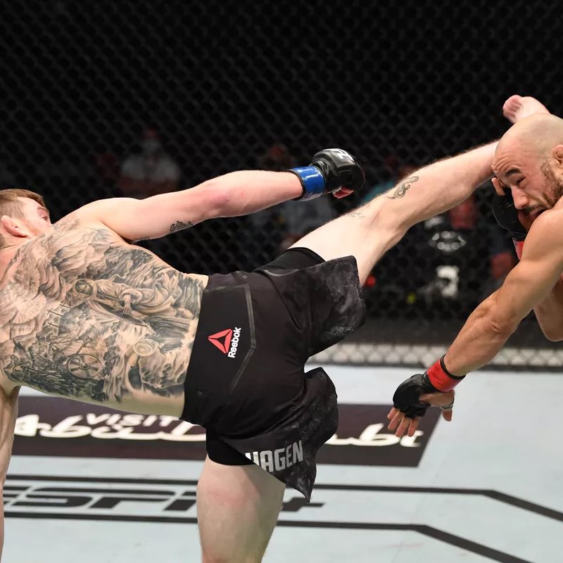 What do you guys think is the most underrated knockout (or TKO) of 2020? In my opinion, it was Cory Sandhagen’s spinning heel kick to the head of Magic Moraes. That was a thing of beauty. Needs to be talked about more. #MMA #UFC #MMA2020 #MMATwitter https://t.co/pDB27ip8IJ
