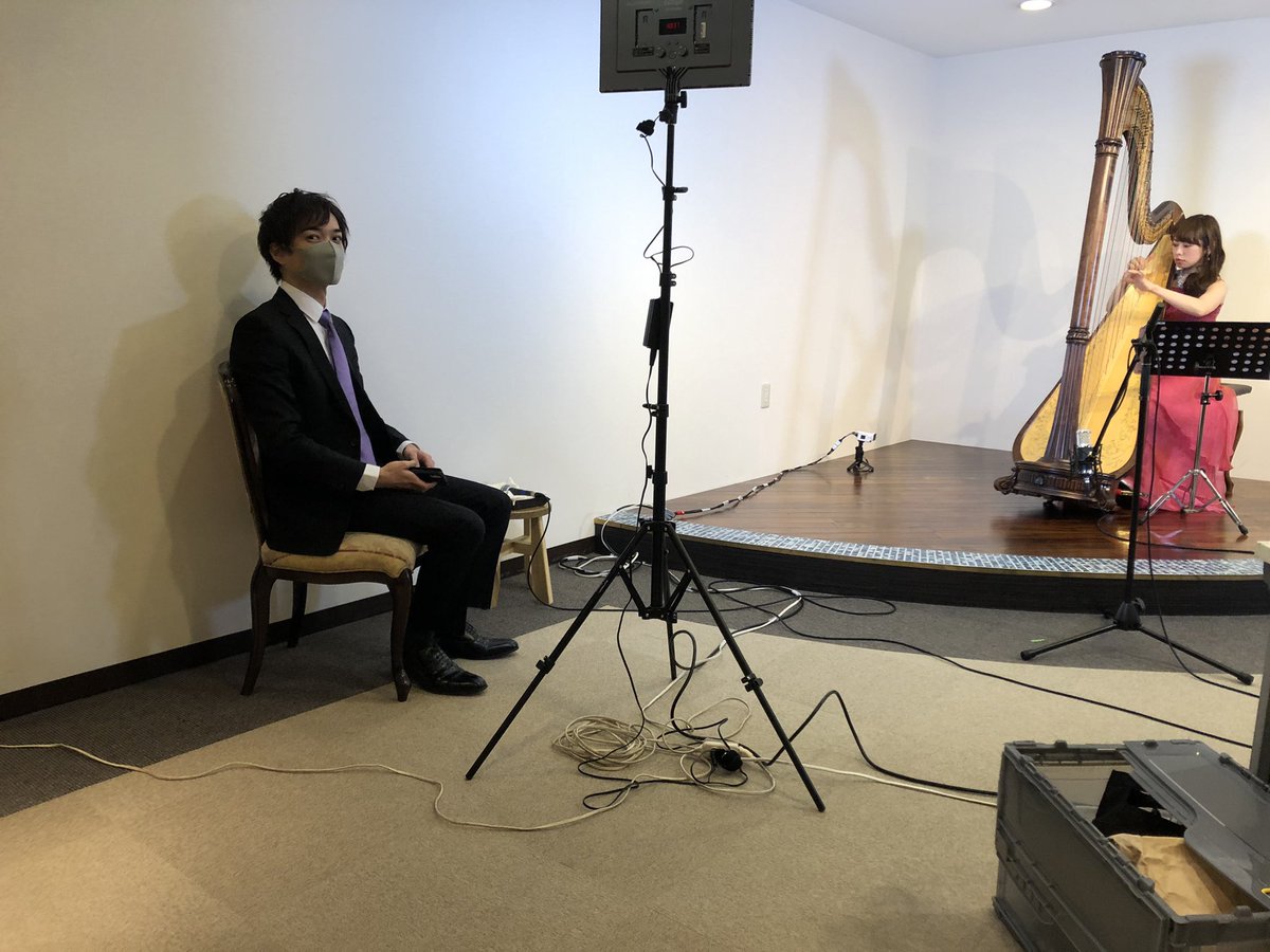 ザ ギース高佐 On Twitter ハープランチタイムコンサート 無事終わりました 銀座十字屋さん 邊見先生ありがとうございました そして8 2 ハープの日 に向けて新たにプロジェクトが始動しました 震えが止まりません