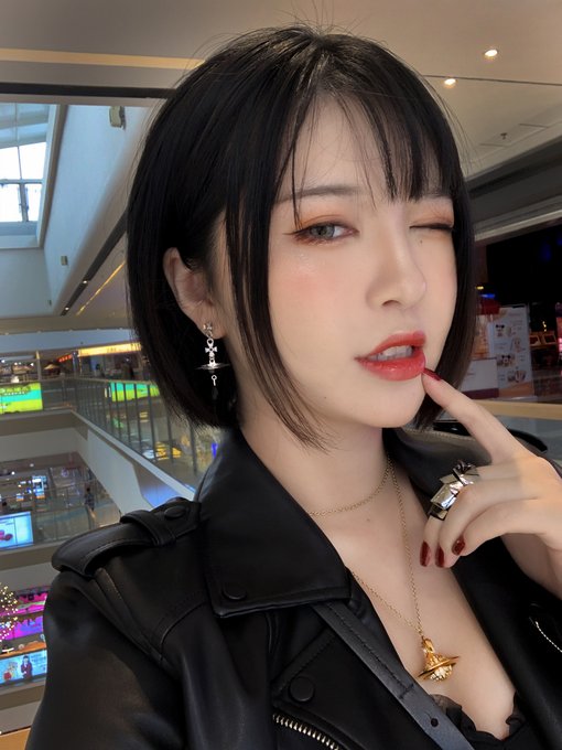 コスプレイヤー半半子のTwitter画像63