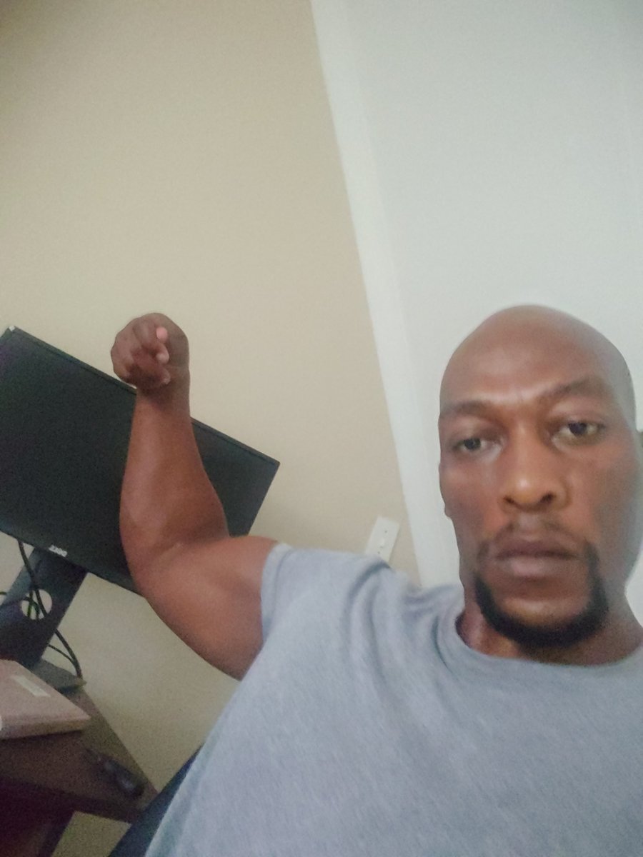 CoachXShandu's tweet photo. Pick one which one this one okay: #advancehometraining https://t.co/T6Bo1m0rVU