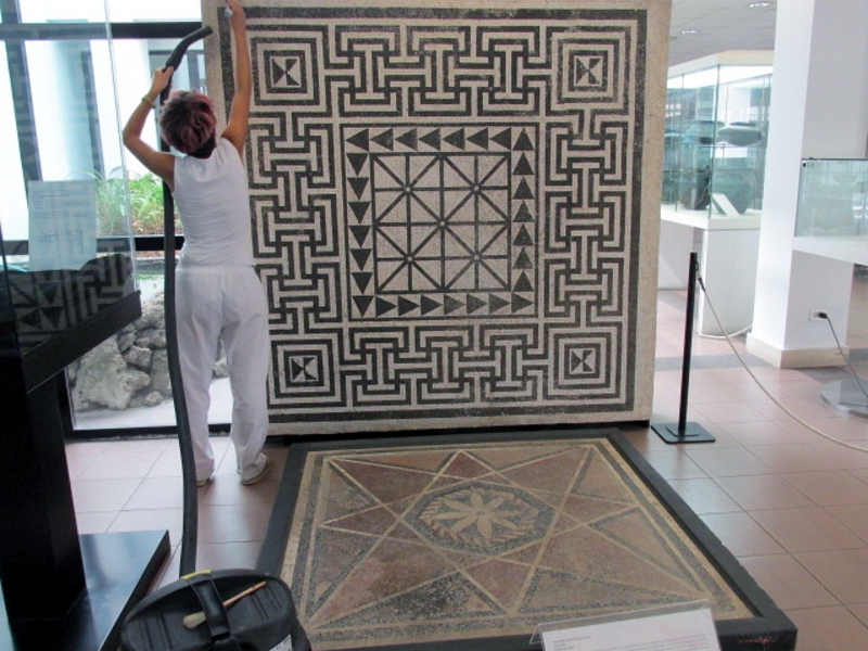 pompeii_sites's tweet photo. During the months of closure to the public, the #restoration and recovery of extraordinary finds continue at the Antiquarium of #Boscoreale. Here are some pictures of the work carried out in the rooms and storerooms of the museum 🏛️ https://t.co/lvQ0RYHv8C