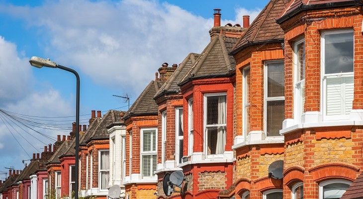 ferndownestate1's tweet photo. Tips to find a buy-to-let property in todays market!
#ferndownestates #estateagents #marstongreenestateagents #marstongreen #propertiestoletinbirmingham #buytoletproperties #b37 #b37updates #birmingham #TheGuild #ProudGuildAgent #ProudGuildMember
https://t.co/pFozQGsjoH https://t.co/yz9SMRPv66