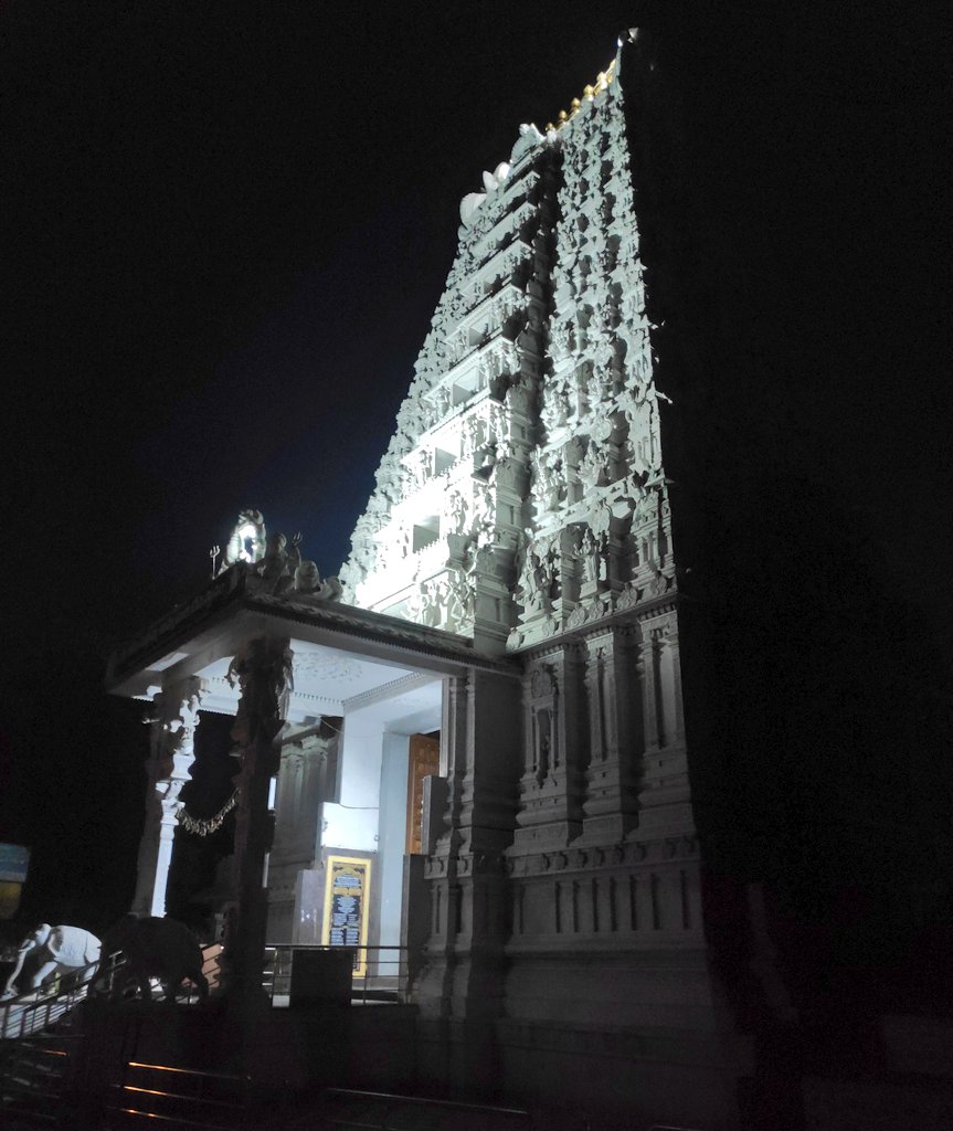 Local legend says that a flood (or several floods) destroyed the fort and the temple beneath it. This perhaps coincided with the fall of the Kakatiya Empire.And the idol was buried within the earth, hidden from all the eyes for several centuries