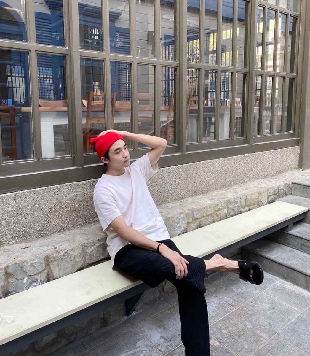 PanforP's tweet photo. [ IG Post Update : 13012021 ]

Caption : ❄️
@pannrw 

✨พ่อหนุ่มหมวกแดง ❤️

#แด๊ดดี้ที่แปลว่าแพน 
#pan_norawit https://t.co/xqRq9dre35