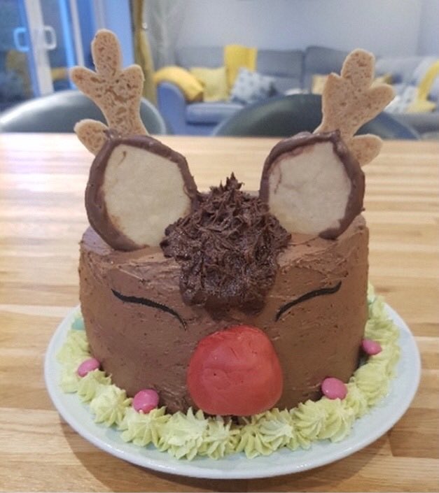 H_G_H_S's tweet photo. The @H_G_H_S festive house bake-off concluded at the very end of last term with the winners of the students’ competition announced on the very last day in school. Their creative treats were just too good to miss however so here’s a look at the winners and runners up... https://t.co/4HWMK2wpPH