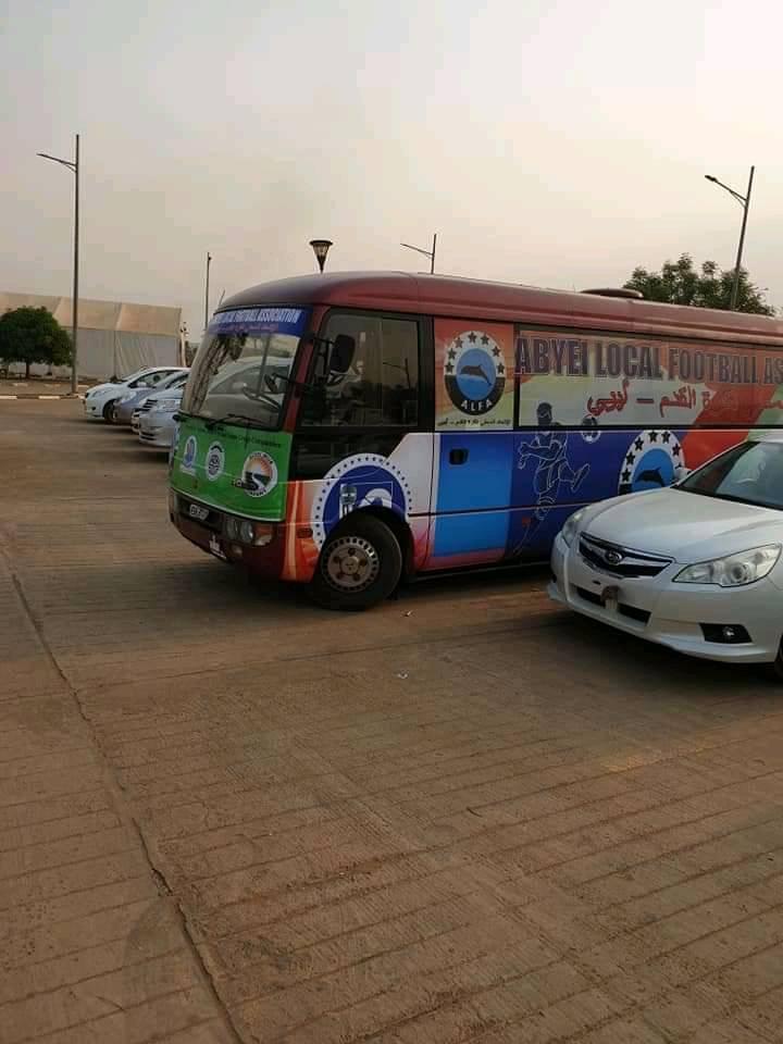 MTuralei's tweet photo. Three based Companies namely #Achai Wiir, #Salama Insurance, #Salama group companies donates brand new bus to #Abyei local football association #SSOT #SouthSudan https://t.co/WRKTW4S0rn