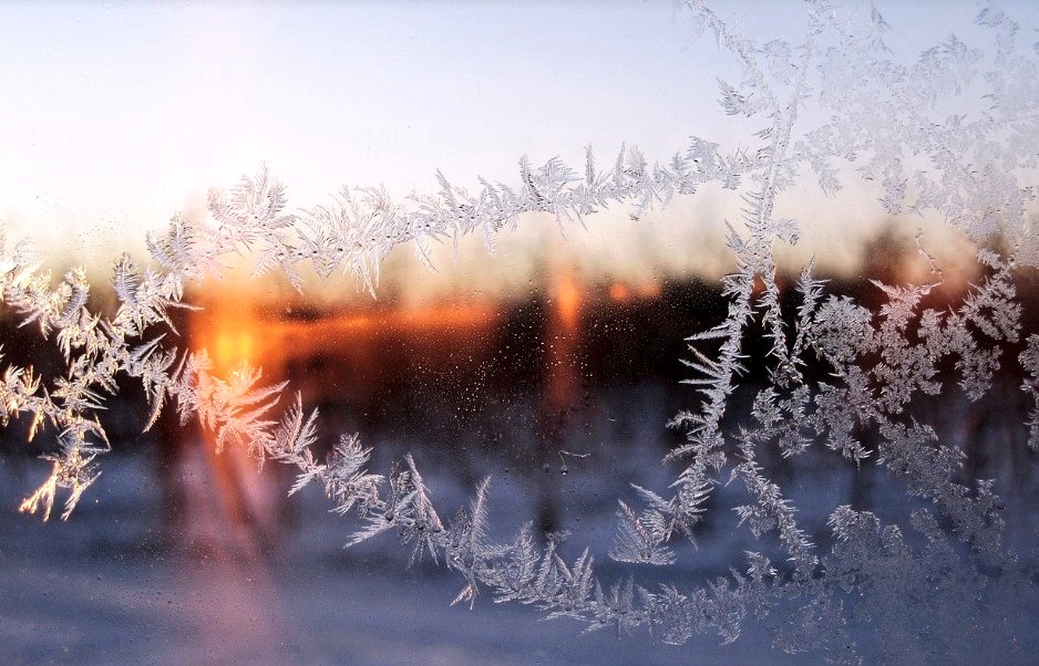 kellywellread's tweet image. "I began to get a feel for my winterings: the length and breadth, their heft. I knew they didn't last forever. I knew that I had to find the most comfortable way to live through them until spring." ~ Katherine May from WINTERING, The Power of Rest and Retreat in Difficult Times