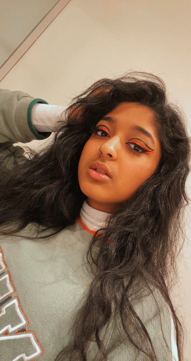 ramakrishnannn's tweet photo. boom🧡✨ https://t.co/4yru86qMvG