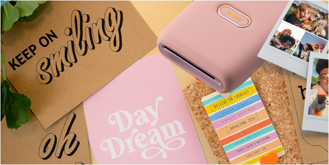 Instax_ZA's tweet photo. Creativity starts with imagination. Imagination starts with day dreaming. Keep on day dreaming and fuel your imagination! #instaxcreativity #daydreaming #smiling #DontJustTakeGive https://t.co/cm9LHu1nU8