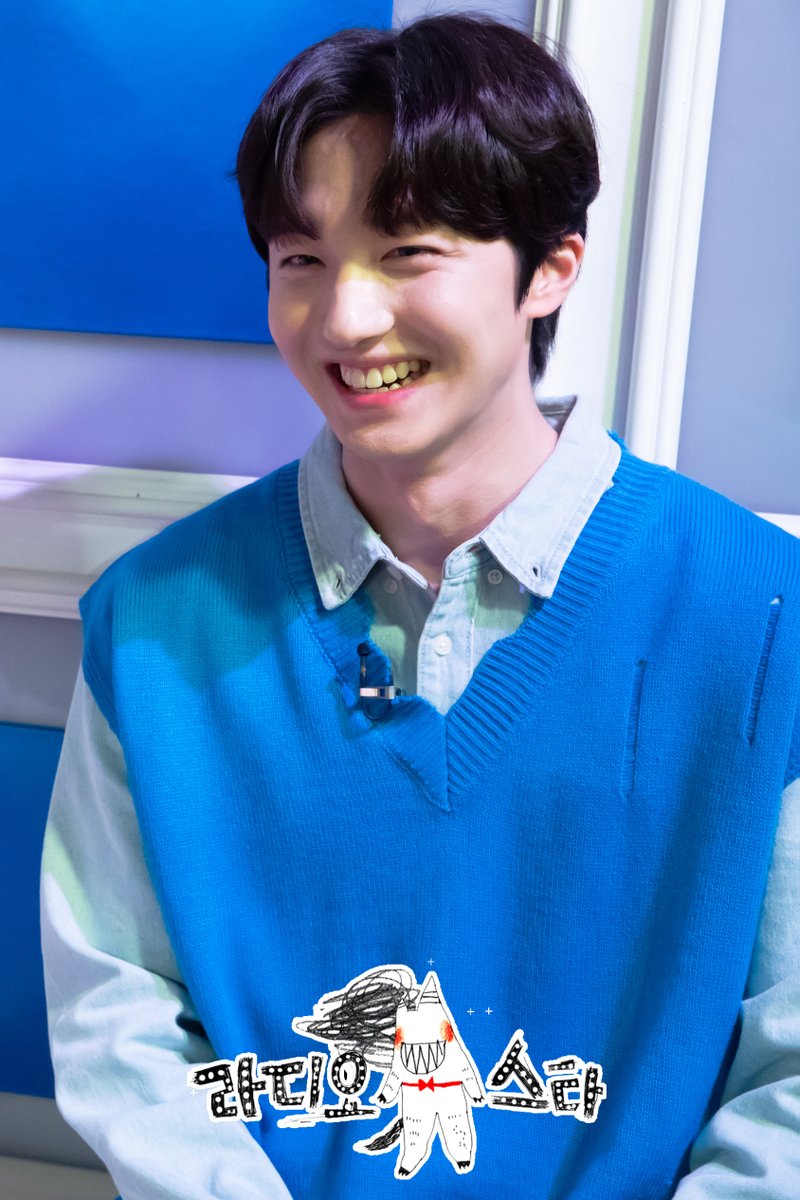 withMBC's tweet photo. 오늘 밤 10시 20분에 뭐해요?
쨔니 만나러 오지 않을래요?(´▽`ʃ♡ƪ)

미공개 컷으로 쨔니 미리보기👀

<#라디오스타>
#SF9 #찬희 #강찬희 MBC20210113방송 https://t.co/Ydiiwl7kOj