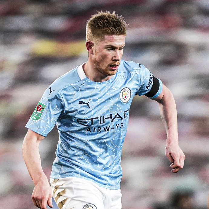 FootyCentralX's tweet image. If Kevin De Bruyne scores first against Brighton today we’ll giveaway a PS5 or an Xbox Series X.⚽😍
⠀
Retweet and follow us to enter! 🤞