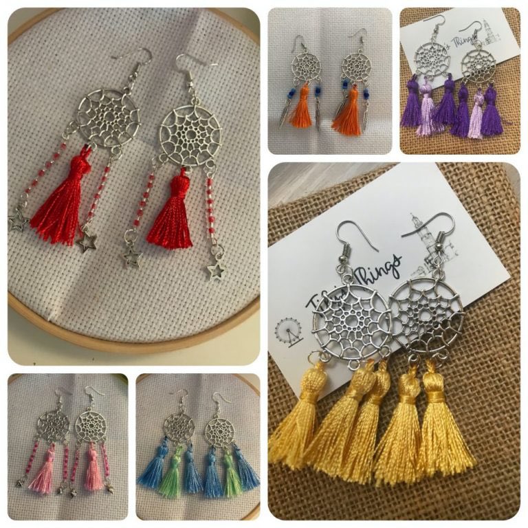 ThingsTily's tweet photo. Happy Wednesday, beautiful people 😘🥰🌈🍀🌻⭐️❄️ #tasselearrings #dreamcatcherearrings what’s your favourite? Perfect gifts for #valentinesday❤️ #dmtoorder📩 #lastminutegifts🎁💝🌳🌍💙💚 #rescuedjewels♻️ #availableinstore‼️‼️🔥🔥 https://t.co/UisiSEKAVS