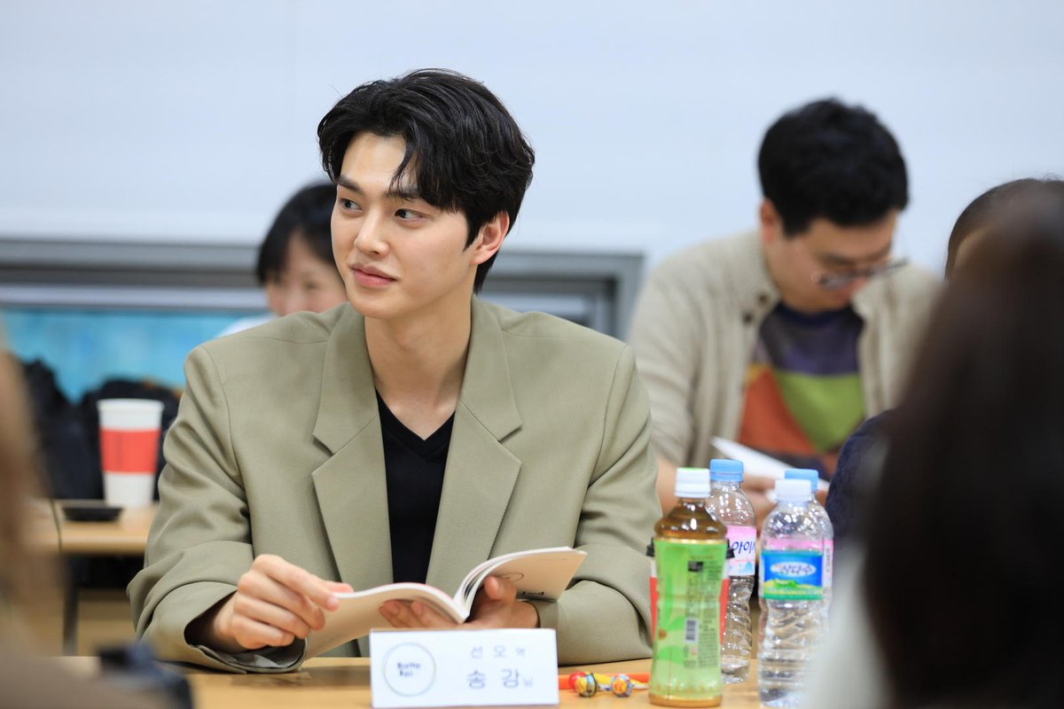 infodrakor_id's tweet photo. Seri original netflix #LoveAlarm2 rumornya bakal rilis 6 episode di paruh pertama 2021 ini 😍

Wah wah jadi gak sabar menanti jawaban siapa jodohnya Jojo 😅 https://t.co/Vl2835QbhB