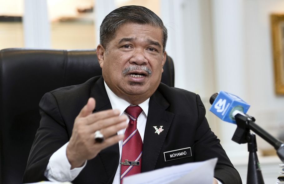 Anwar perlu menghadap Agong sekarang, kata Mat Sabu - malaysia-today.net/2021/01/13/anw…