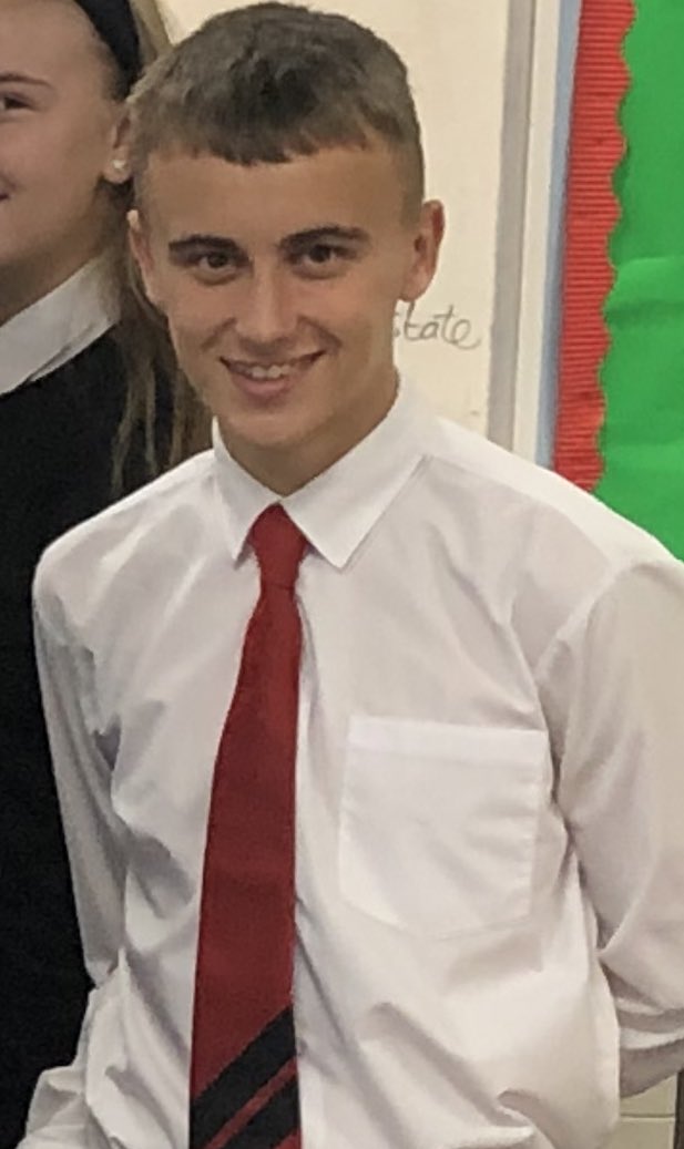 GHS_BruceHouse's tweet photo. Fantastic to see the UCAS offers starting to come in for our super S6s 😊
A huge well done to these young men on their offers so far 👍🏻👍🏻👍🏻 #proud #DreamBig #ucas https://t.co/tOvEaqFYSQ