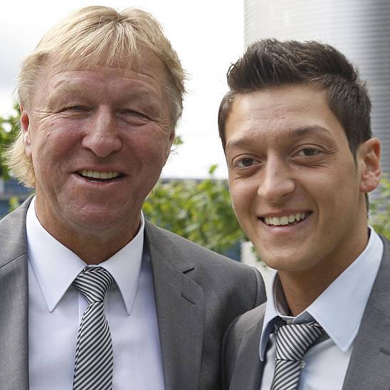Eligible to play either for Germany or Turkey, Özil chose his country of birth.On 2009 he made his senior international debut against Norway and scored his 1st goal against South Africa in his 3rd appearance. “We have our own Messi, and he is Özil.” Horst Hrubesch U21 coach.