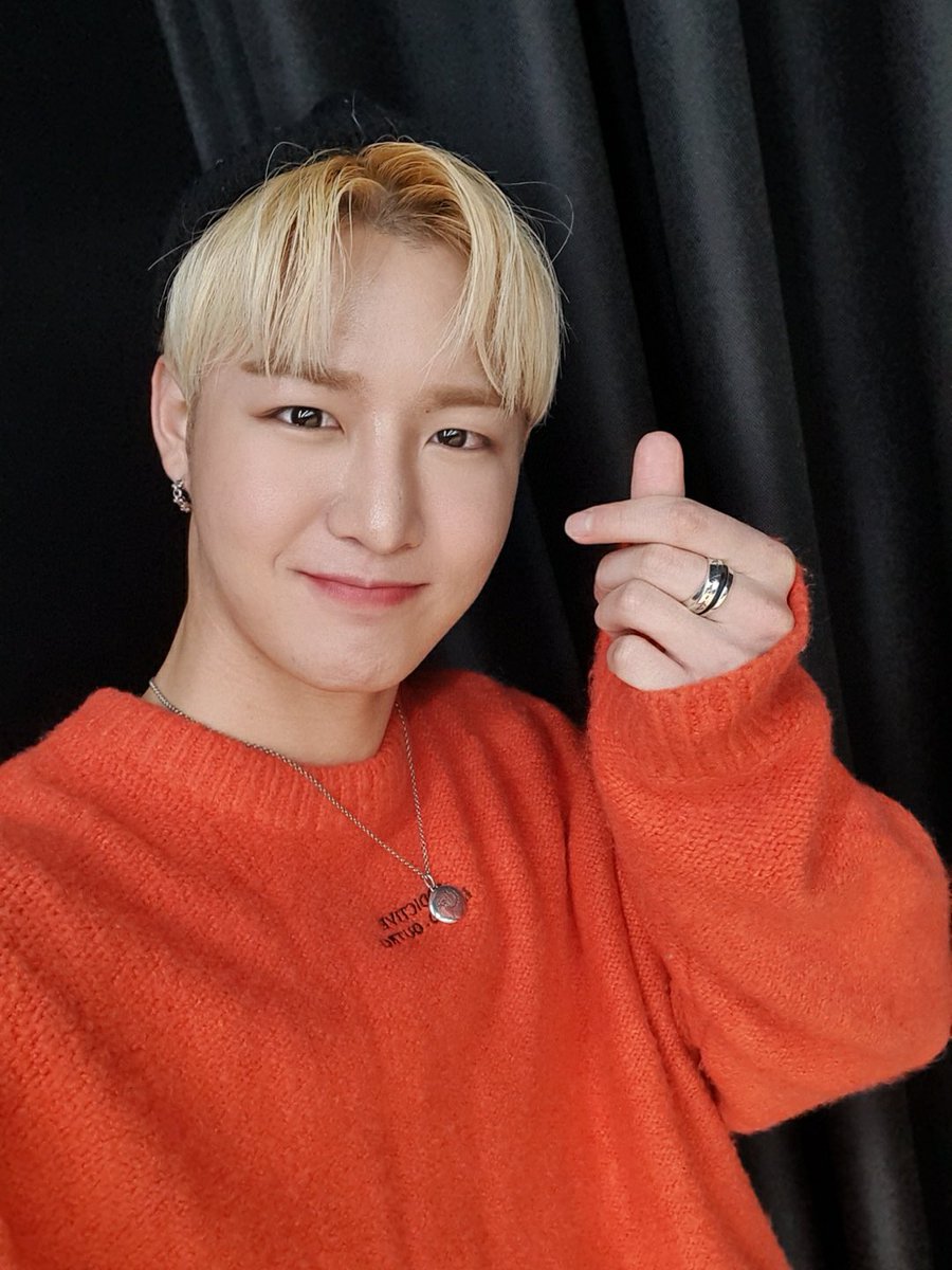 TOO_Philippines's tweet photo. [PHOTO] 210113 
@too_members  TWT UPDATE 

[#KYUNGHO]

Heart🧡
#TOO #티오오 #경호 https://t.co/INdWW6Awd9