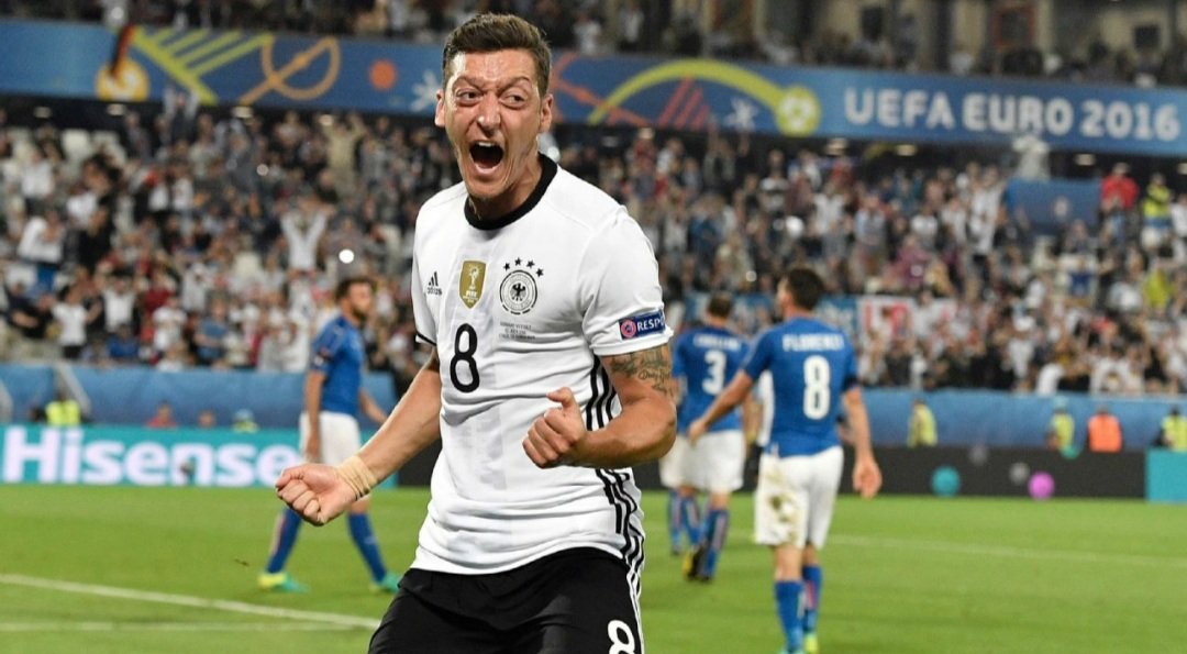 Özil was Germany's most dangerous player in the Euro 2016, he completed 91 percent of his 420 passes and created 48 chances in just 6 games. Arsenal's playmaker helped the World Champions reach the semifinals scorring 1 goal and 1 assist before they were eliminated by France.
