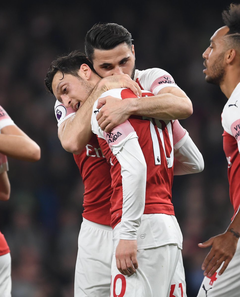 Özil was in his car with his teammate and their wives, when they were victims of an attack by a gang of assailants that were armed with knives.Kolasinac jumped into a knife fight with his bare hands to defend his friend, and the two assailants run away.