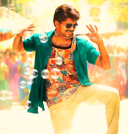 SAKTHIVEL_VJ1's tweet photo. 3.5k Followers reached 🔥🔥🔥
Thank you frnds 🙏🙏🙏
MASTER FEST BEGINS
#WeStandWithMaster
#MasterOnJan13th
#Master || @actorvijay
#TeamThalapathyBloods
#Thalapathy65 https://t.co/YkV7Cg8DfG