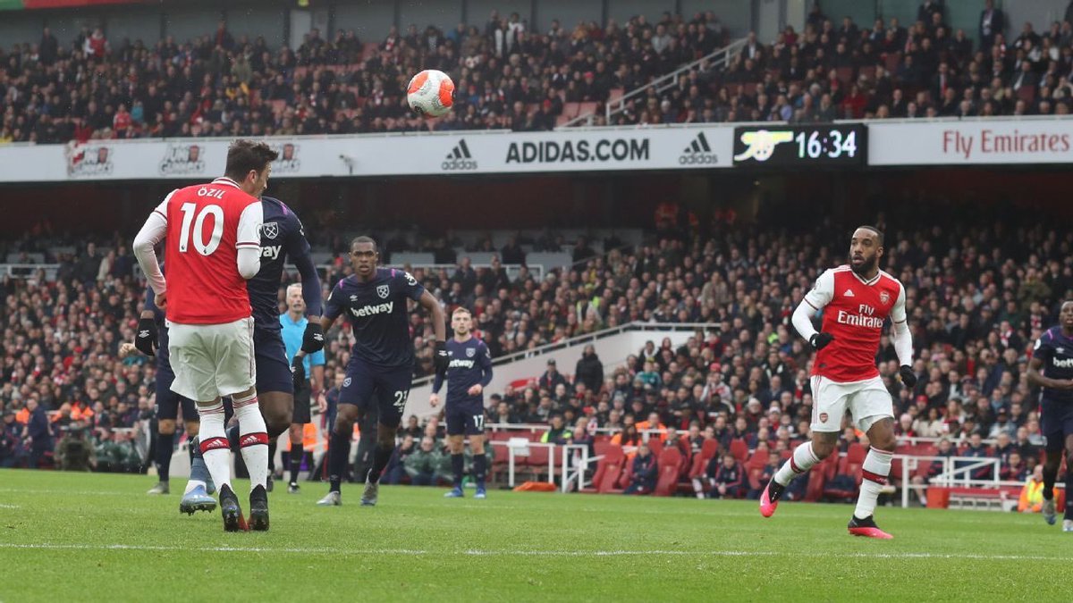 This was Özil's last assist for Arsenal. A match winner assist against West Ham. A cleaver header that ended with Lacazette's goal. His last apereance for the club as well. Assisted in his first 11' as an Arsenal player, assisted in his last 11' in an Arsenal shirt. Legend.