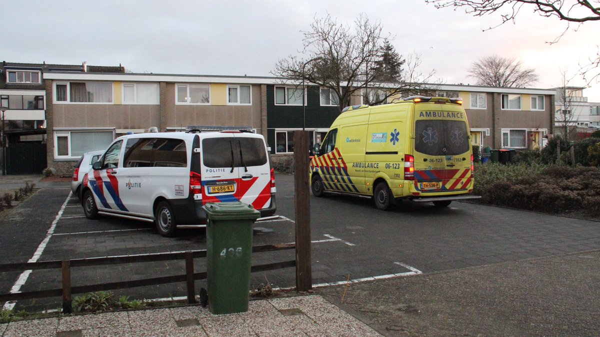 Ruzie tussen bekenden in Apeldoorn ontaardt in steekpartij, slachtoffer naar ziekenhuis..