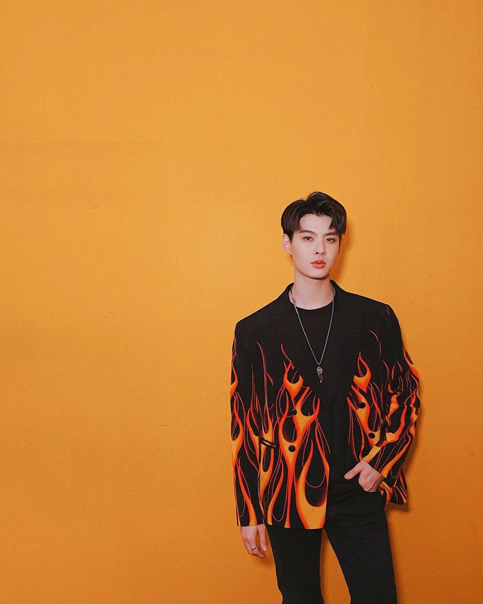 KMZMoe's tweet photo. Fire 🔥🔥❤️🖤

#PerthSaintSation https://t.co/REMZAmKFBZ