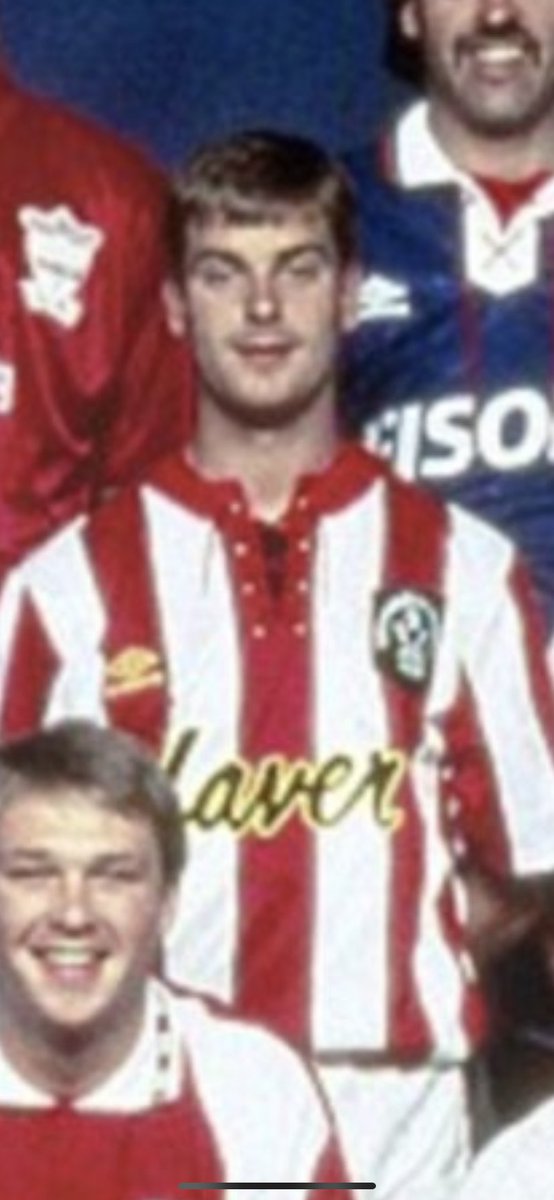 Carl Bradshaw is the opening act at every single open-mic comedy night I’ve ever been too. ‘Who’s on Tinder?’ he invariably starts with. Turned up late for the shoot cos he was waiting for his uncle to pick him up.